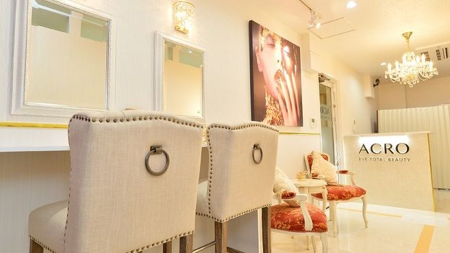 Acro Eye Total Beauty 豊中店のアイリスト 施術者の求人 大阪府豊中市 リジョブ