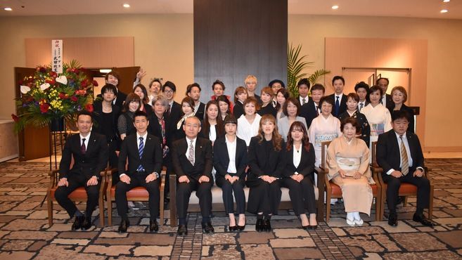 Wakahayashi Hair Face 有限会社わかはやし美容室 の美容師 アシスタントの求人 リジョブ