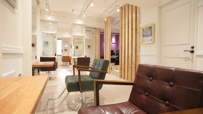 Aube Hair Lilyの美容師 スタイリストの求人 福岡県福岡市 リジョブ