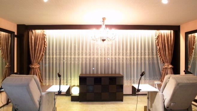 ネイルサロン Amanda Woods 烏丸店 のネイリスト スタッフの求人 京都府京都市 リジョブ