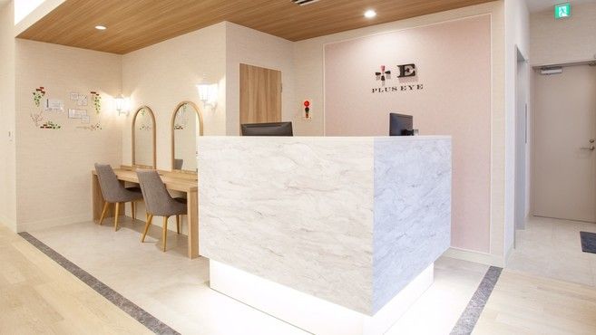 Plus Eye 藤沢南口駅前店のアイリスト 店長の求人 神奈川県藤沢市 リジョブ