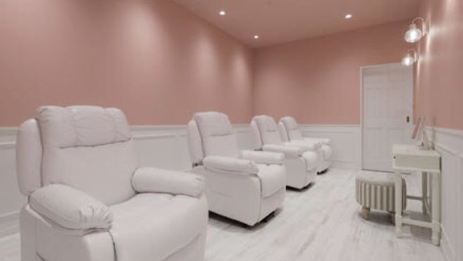 Richelle Eyelash 関内店の美容部員 カウンセラーの求人 神奈川県横浜市 リジョブ