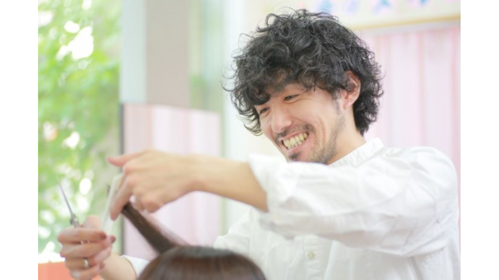 カットルームカラー東花園店の理容師 スタッフの求人 大阪府東大阪市 リジョブ