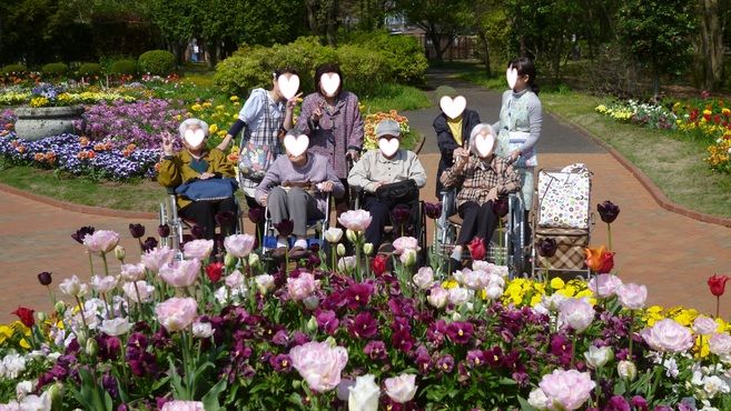 どんぐり亭の介護職 スタッフの求人 栃木県宇都宮市 リジョブ