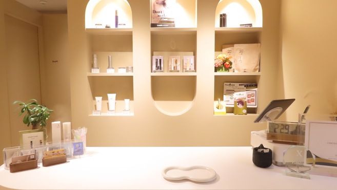 total beauty salon and.R