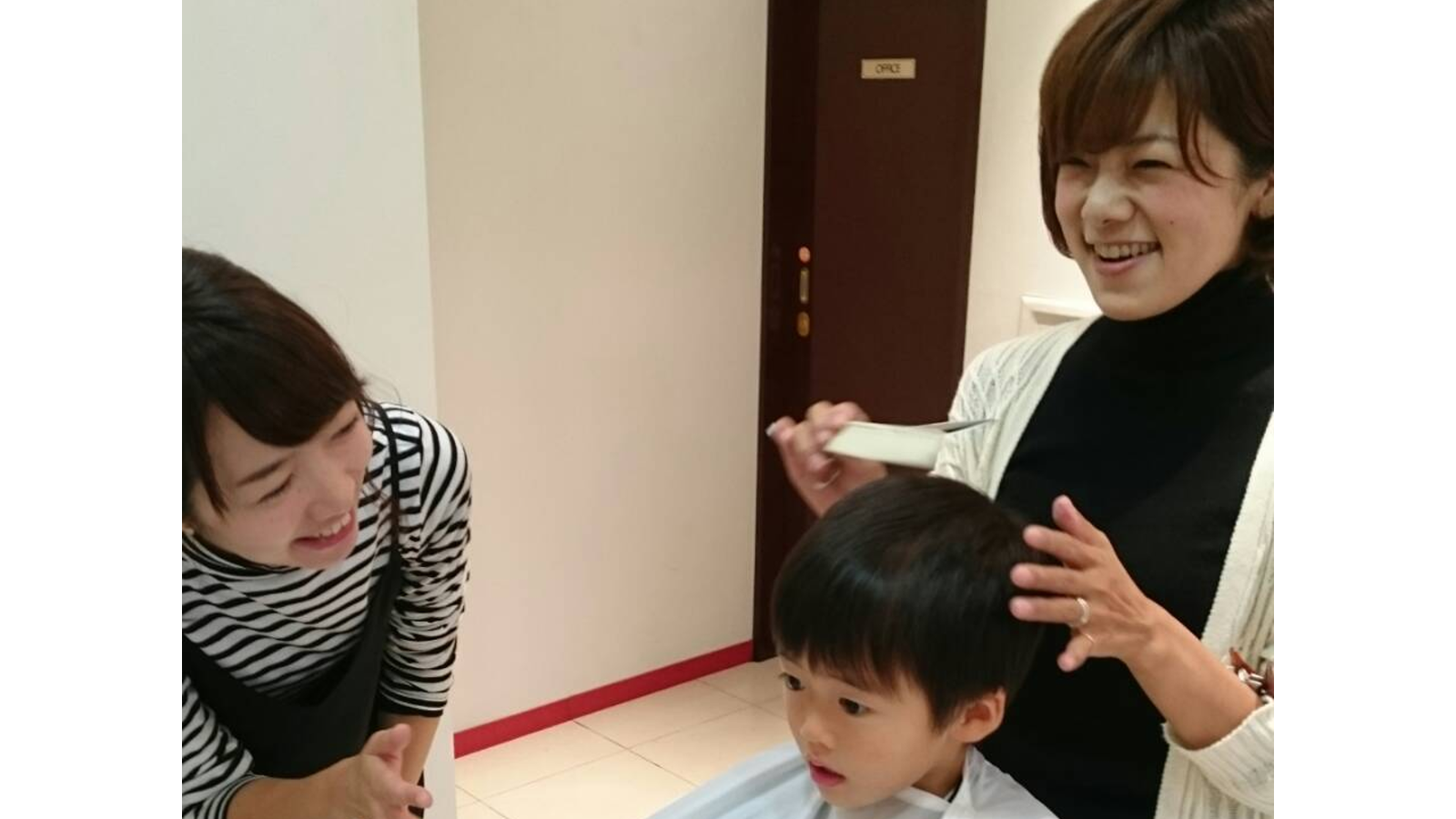 ファミリーカットa2の美容師 スタッフの求人 リジョブ