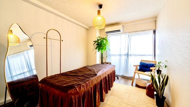 良品◎マッサージ台　LUSSO ⭐︎千葉県エリア　お値下げ相談可能　配達します。 千葉・八千代台南に誕生した 「ケーエス リラクゼーション