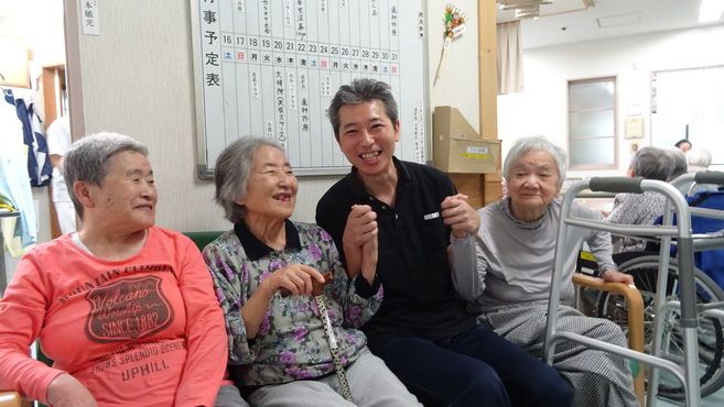特別養護老人ホーム 桧原サナホームのその他 スタッフの求人 東京都西多摩郡檜原村 リジョブ