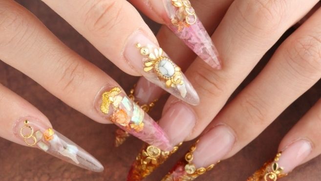 Nailsalon Hana Aoyama 堂山店のネイリスト スタッフの求人 大阪府大阪市 リジョブ