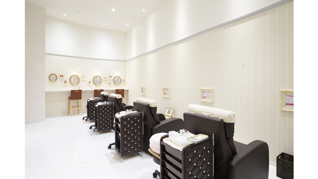 ドーリーラッシュ モラージュ柏店のアイリスト 講師 インストラクターの求人 千葉県柏市 リジョブ