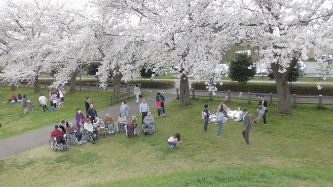 ja群馬厚生連 介護センター 特養みのりの丘の介護職 スタッフの求人 群馬県前橋市 リジョブ ja群馬厚生連 介護センター 特養みのりの丘の介護職 スタッフの求人 群馬県前橋市 リジョブ