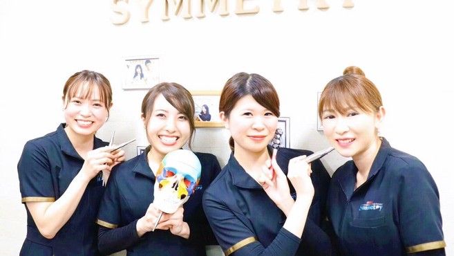 小顔専門店シンメトリー 小顔専門店 Elite By Pluxy 株式会社アーチプラス のエステ 店長の求人 リジョブ