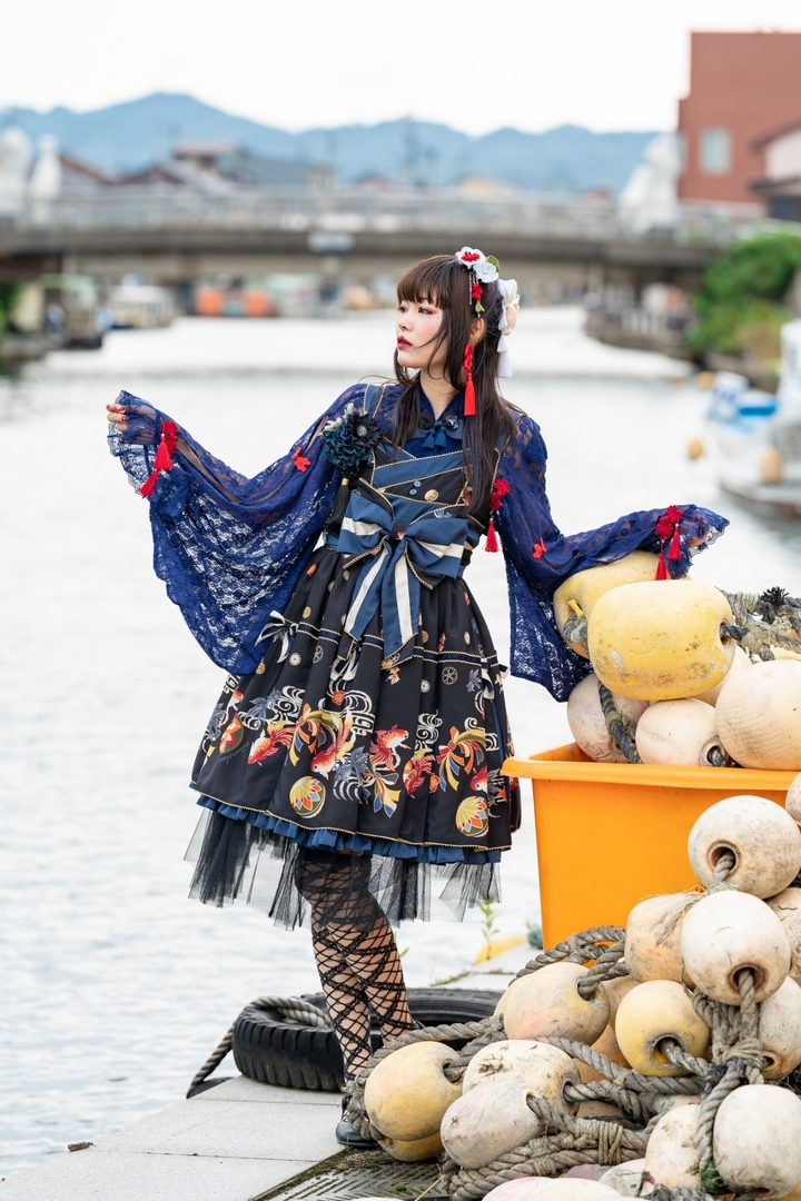 Thumb 44917325 147f 484c 892e 0e88bf00d057