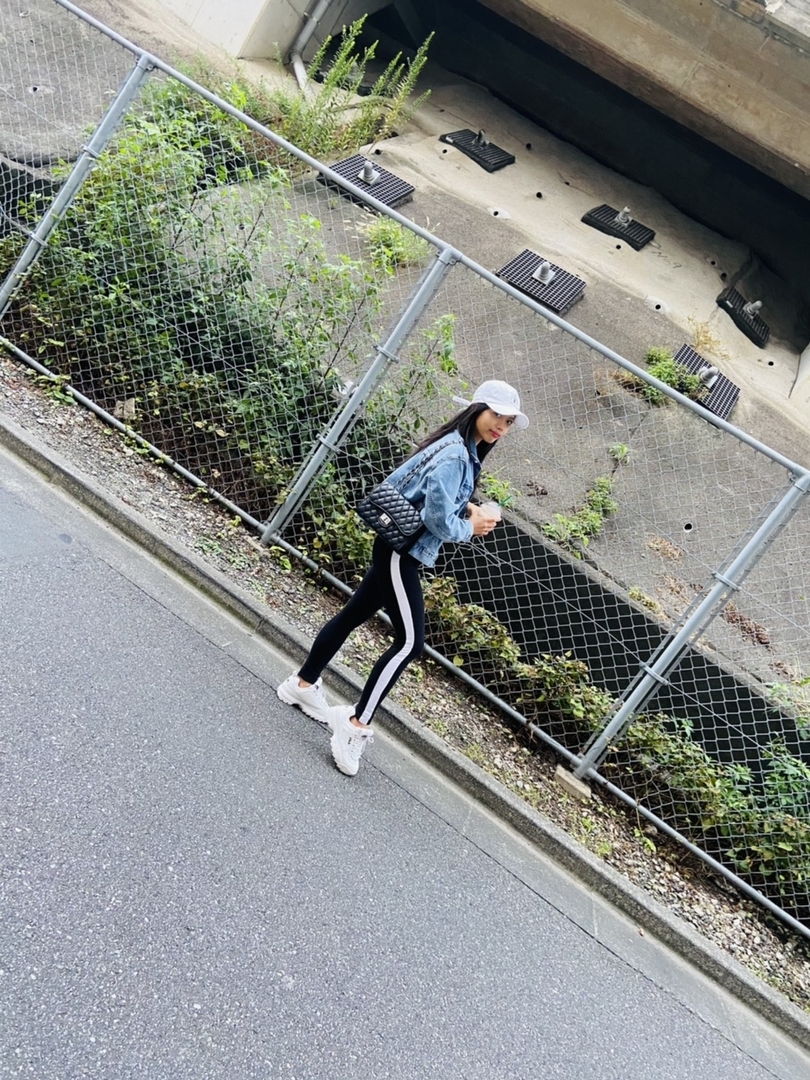 Thumb e8a4be7c 5454 46df 87a2 f1e588c0e3ec