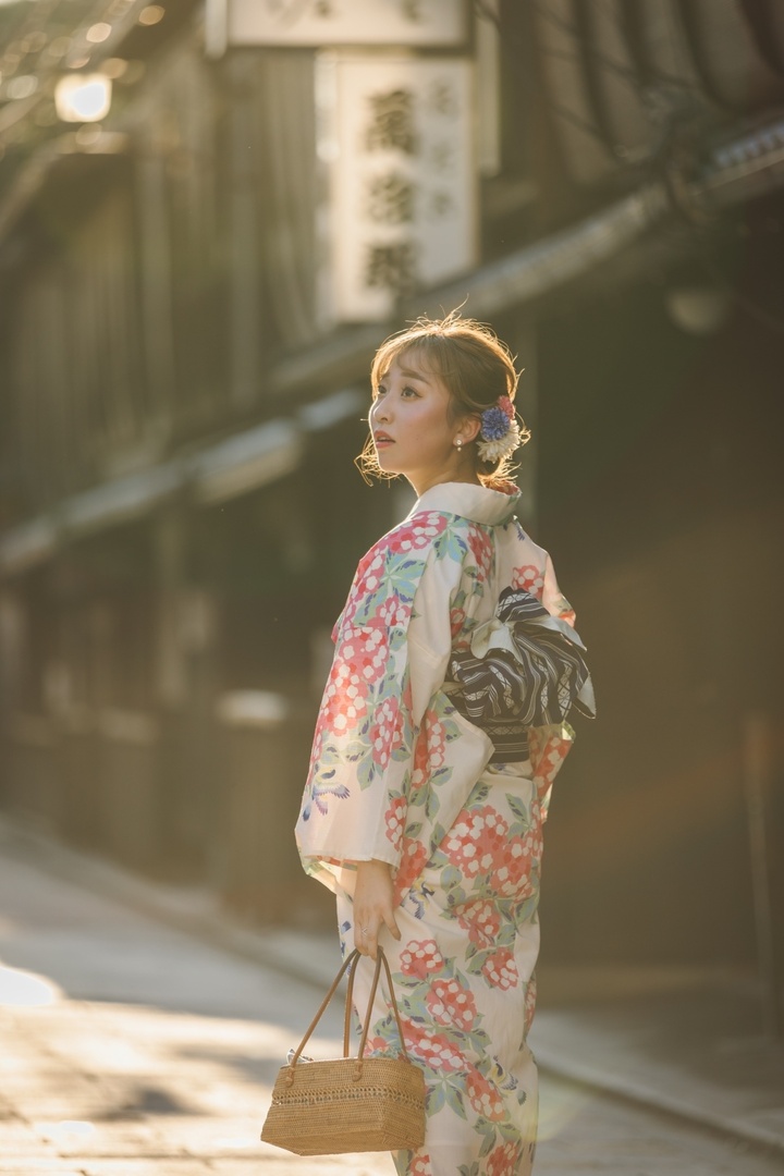 Thumb 17de4f28 91ee 47b2 a82b a0d22c3c2729