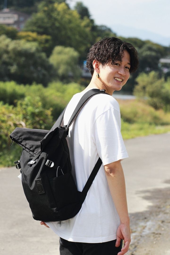 Thumb f3292636 743b 4326 bc60 c7d590a999bb