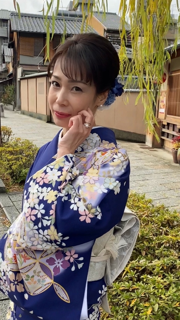 Thumb 58e32cd9 45ea 4db4 b3e6 906e48b4a405