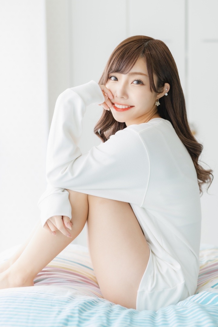 Thumb f2201496 688e 41e3 ad03 4fe86f51ee13