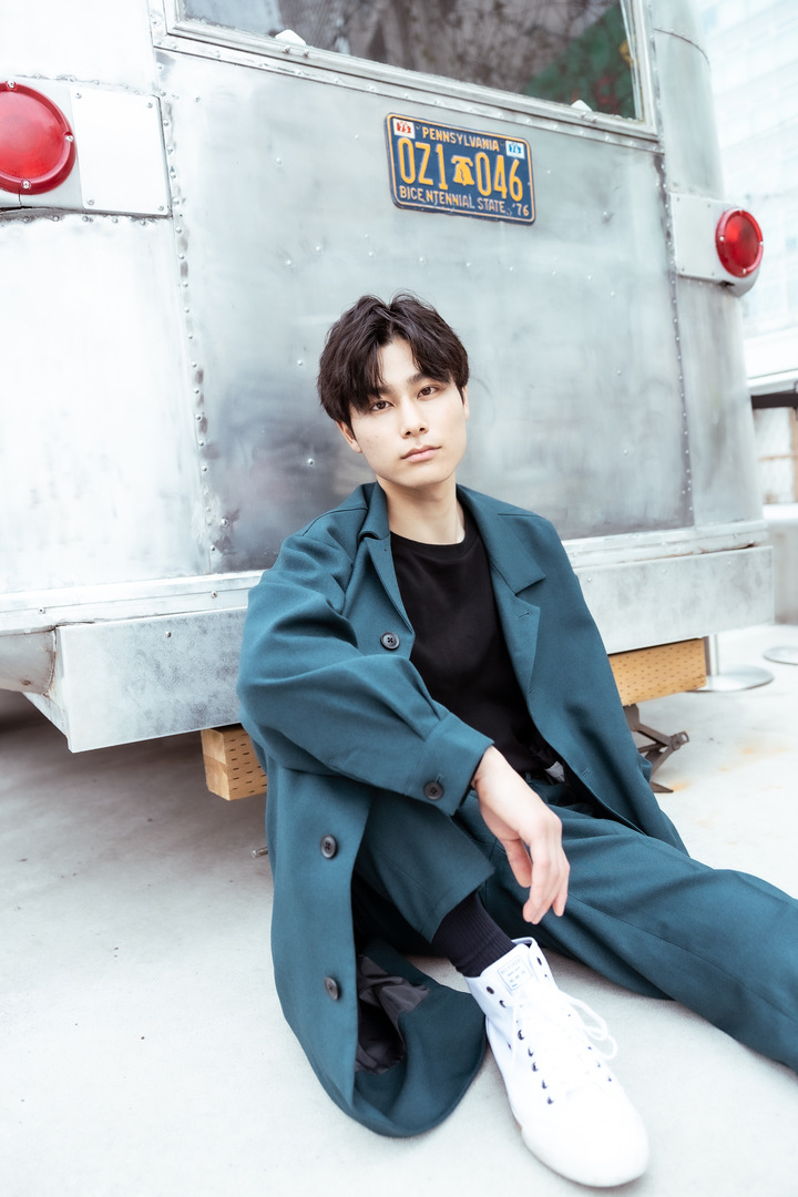 Thumb b2042133 f6d6 41a2 b7d2 b996e71540ac