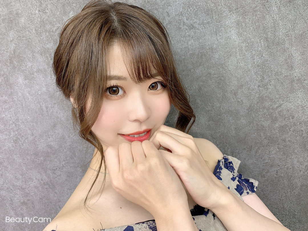 Thumb b65b7fdf e1c1 4959 bb43 fbd5aa52787c