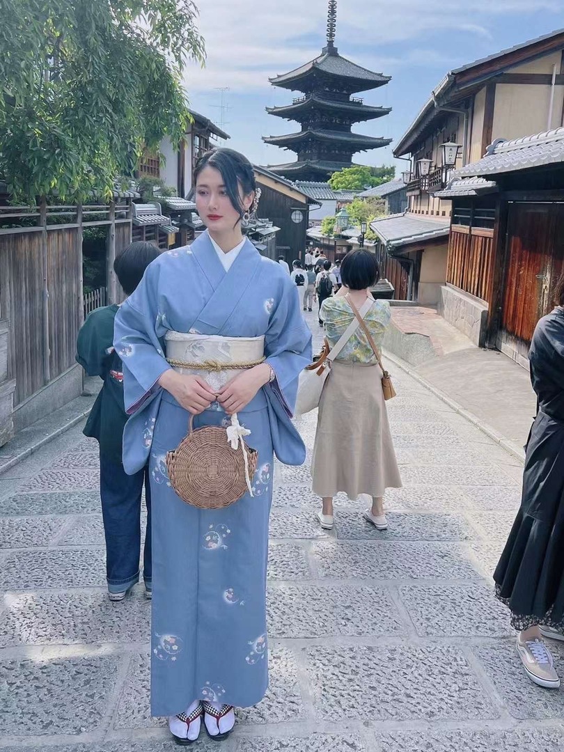 Thumb 9afa3ee9 71b1 4f8a 9bd5 0c3561a4ceaa