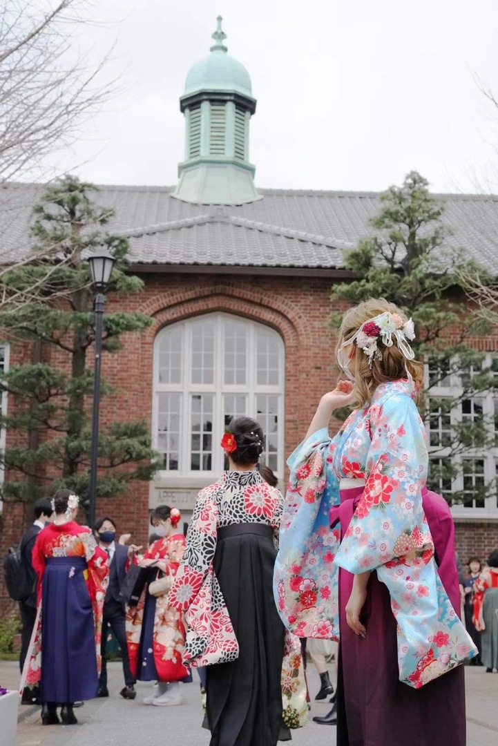 Thumb 5e8a0996 55b4 47d8 8451 9e2f3f209668