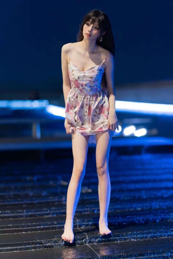 Thumb f8d4d0e1 5caa 4260 bffd 9bf1cd4d25d2