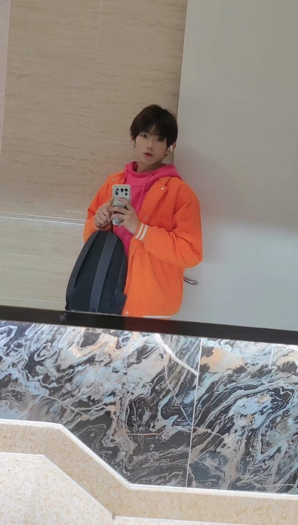 Thumb 2cea3991 c4d0 4d01 bde3 b24c4af781cd