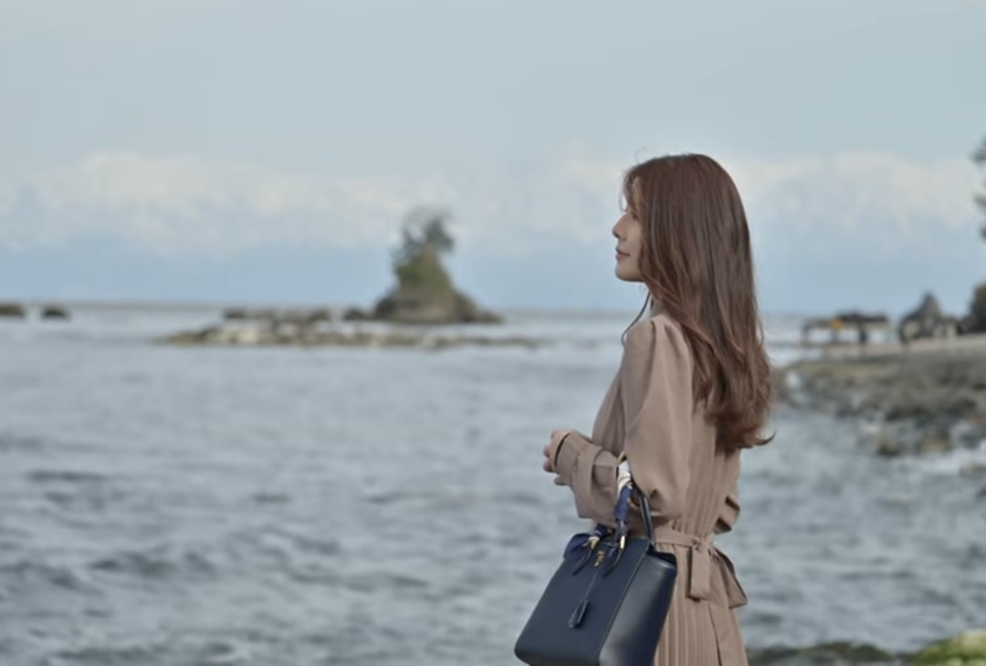 Thumb 41434565 58a8 4f3c 815a bf7fe84c8b3e