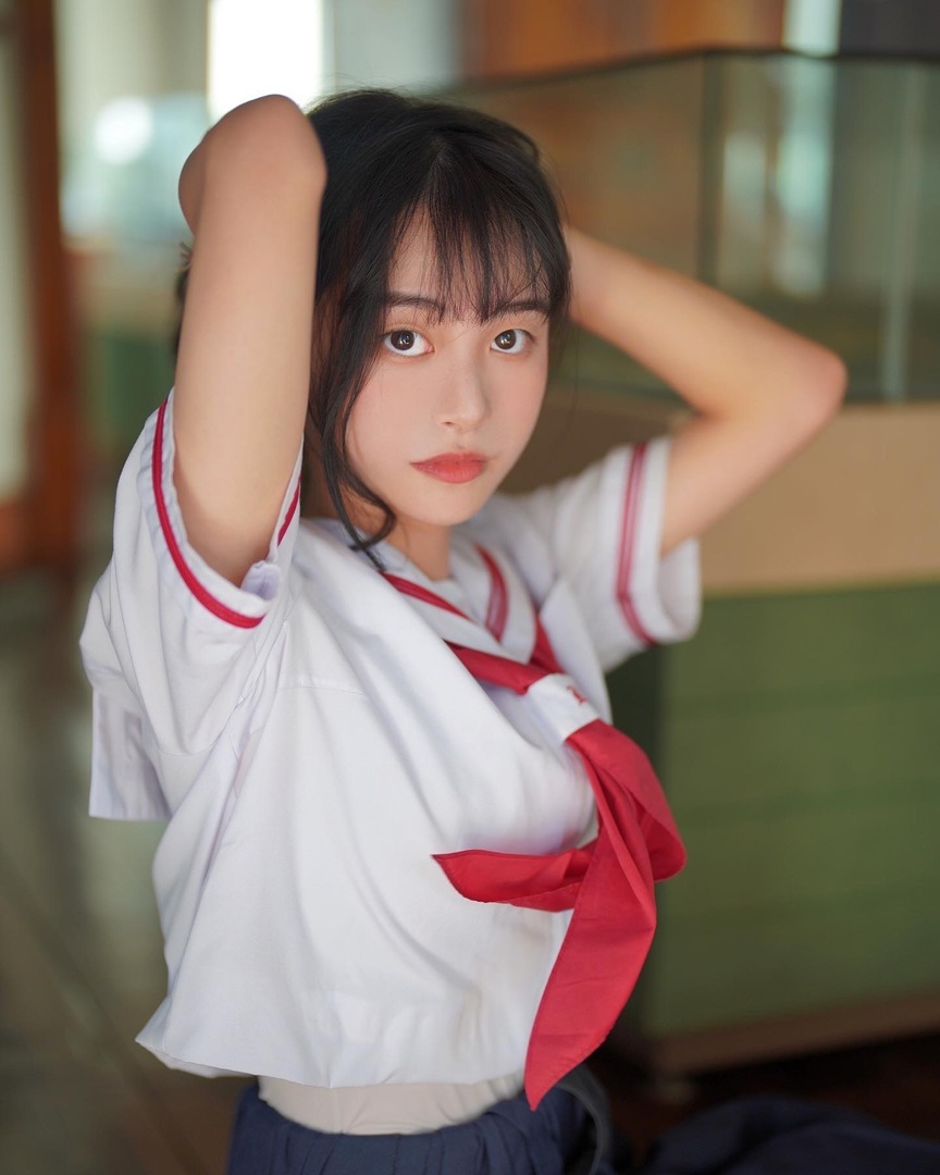 Thumb fb10305d 70f8 4490 b849 cd8f0b3690e4