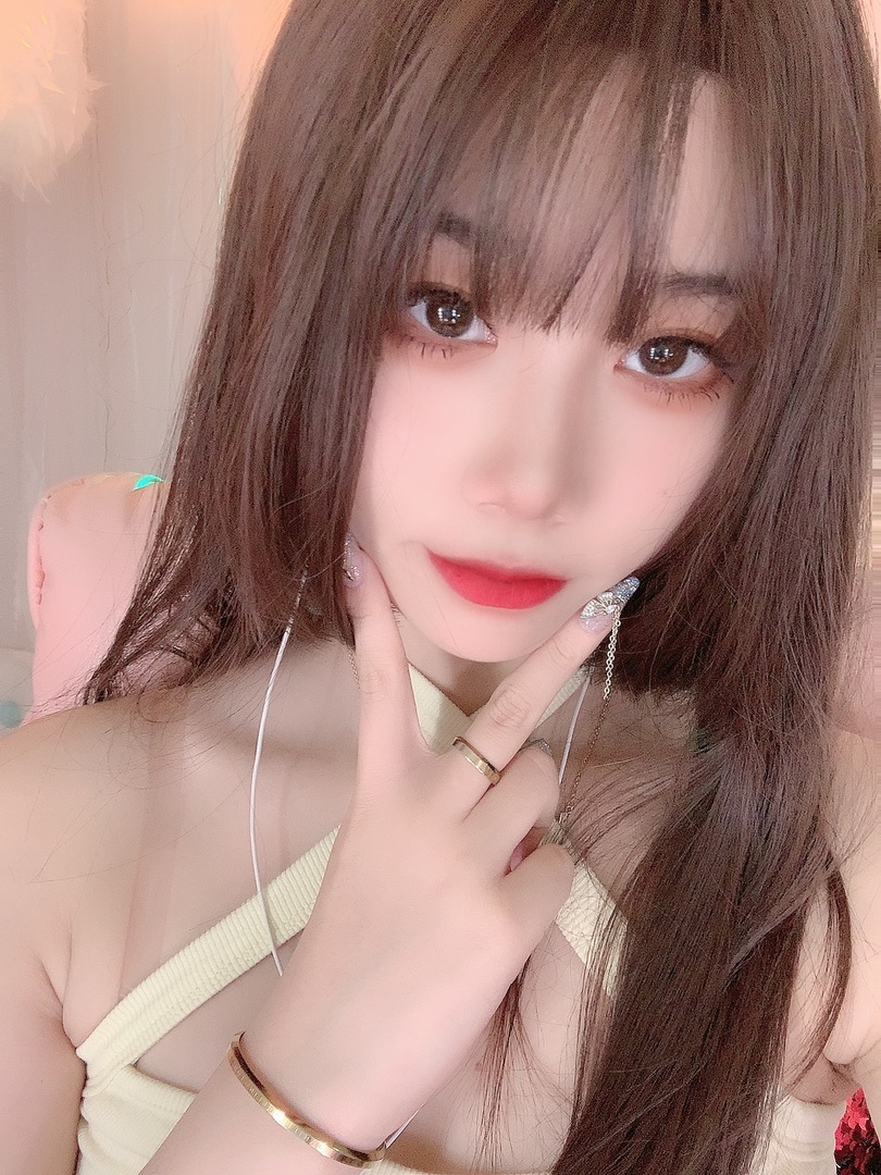 Thumb 4087063c f4d2 4d8a bc3f 710a4be6d855