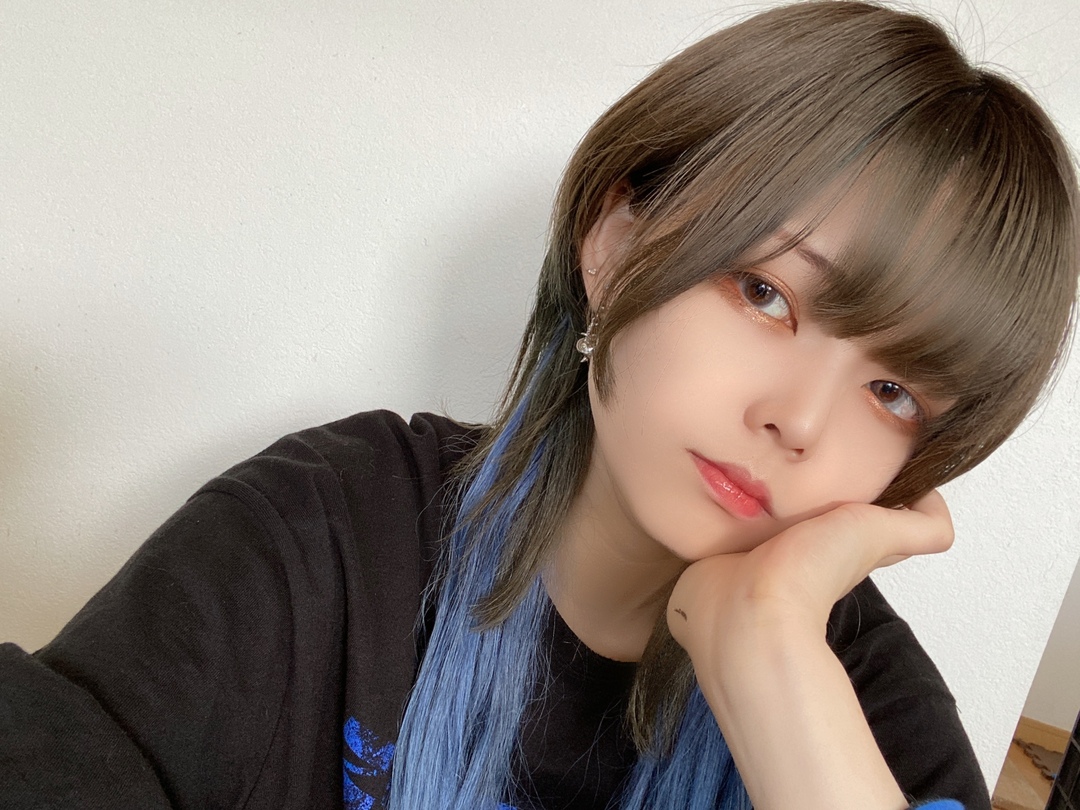 Thumb c28695f5 dbd7 41f0 9f2d c79dc8e2b6d4