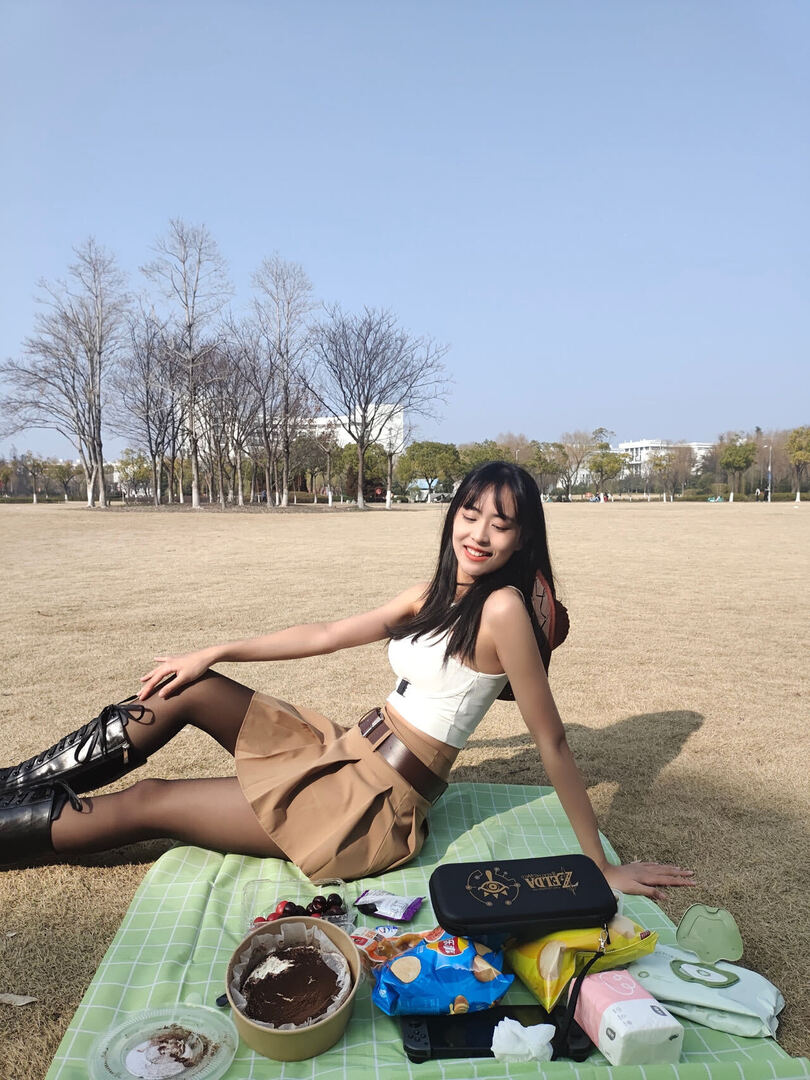 Thumb 8092255d c608 48f6 83a3 297461254e1d