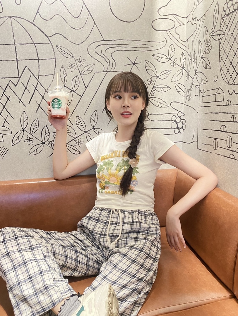 Thumb 8c1ef11d a4b7 488b a86a 42c32fda35ba