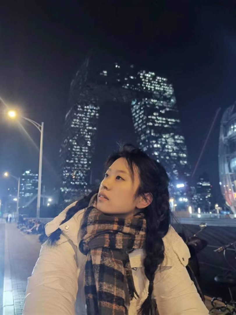 Thumb 9c85e038 e97f 46ac a0cf f539473822eb