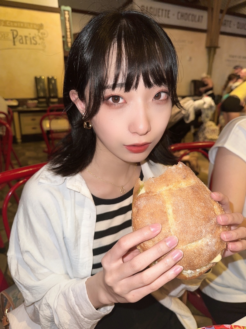 Thumb aa05b5d5 b9f1 4fbc 8dd6 2d2d21569185