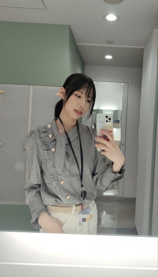 Thumb 7242949a 2bd4 4648 a988 aef06c68d8f6