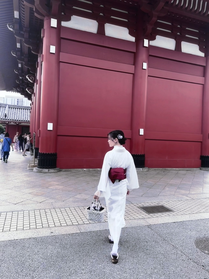 Thumb b17f93ea 1c2b 405d b026 99a108230667