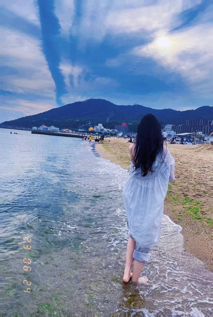 Thumb 3b0841c0 bbb2 49e7 919c a710dd8f9416