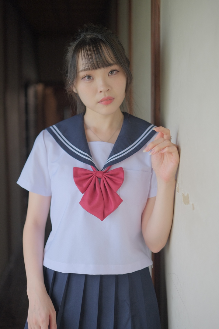 Thumb d86127f6 c957 42fe 9a59 17b9b2e3f4c8