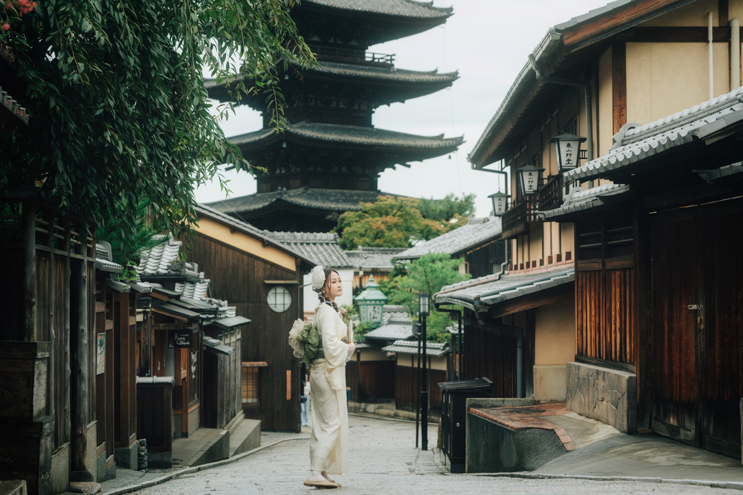 Thumb 42936952 44b8 41d0 9917 201d64c5135a