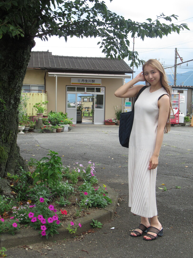 Thumb f03550dc 29f2 456a 8051 dd6bab5418ab