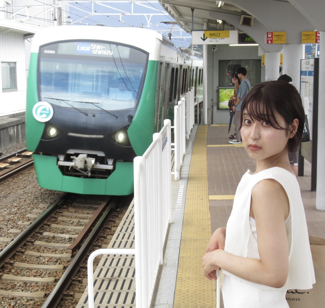 Thumb 4d4dfc98 8f7e 4d26 948b eb1842052656