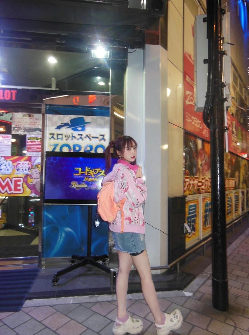 Thumb 19fe1e27 b8b8 438e 8661 693fad922d60