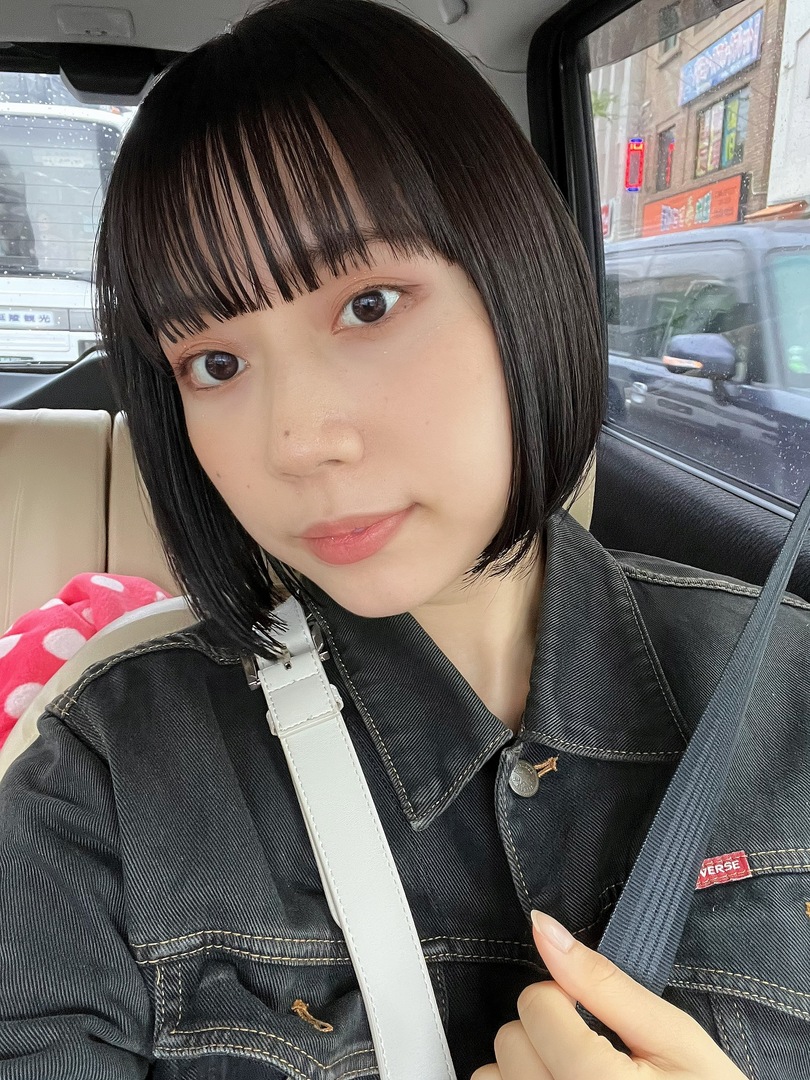 Thumb f2759569 a3c5 47e3 bbc5 977f4c6411d7