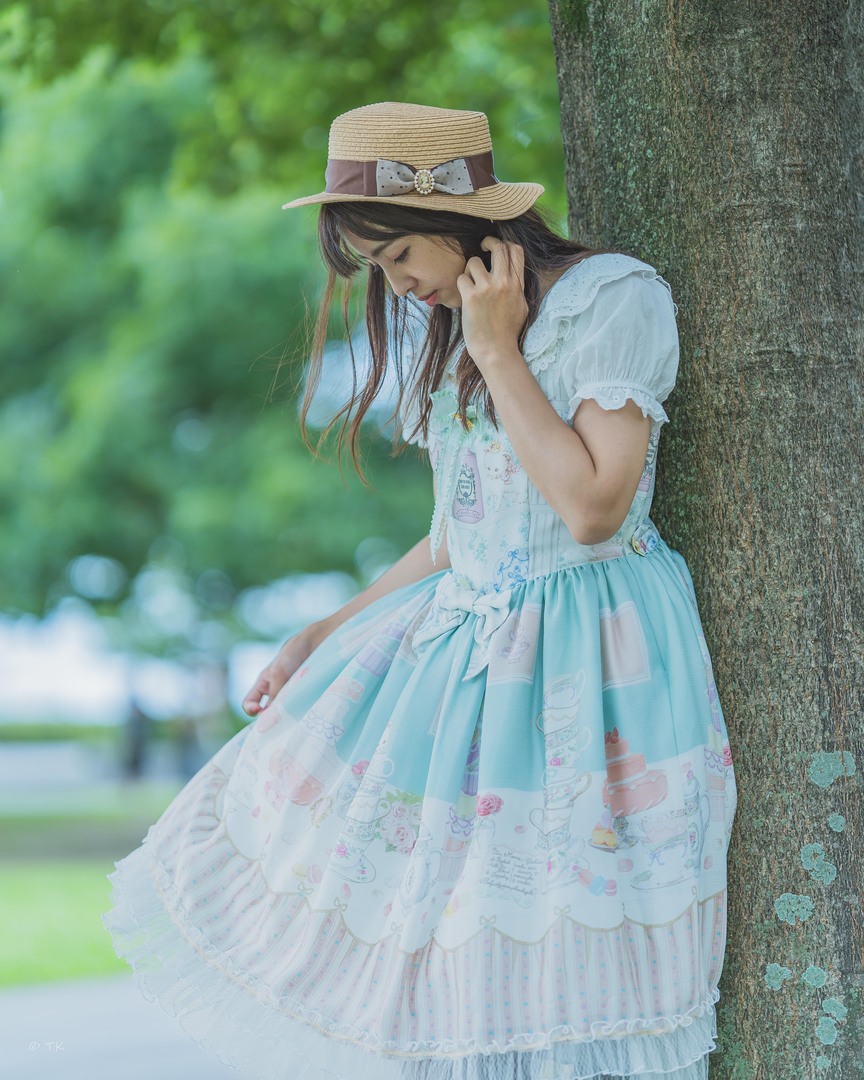 Thumb 98570420 4c5b 4db7 8015 2aec630e3010