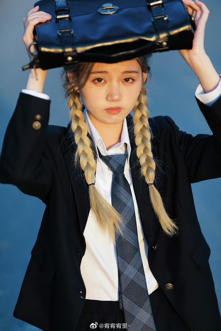 Thumb 247f28ed fb6a 4356 a02f 6dd5744cc2d6