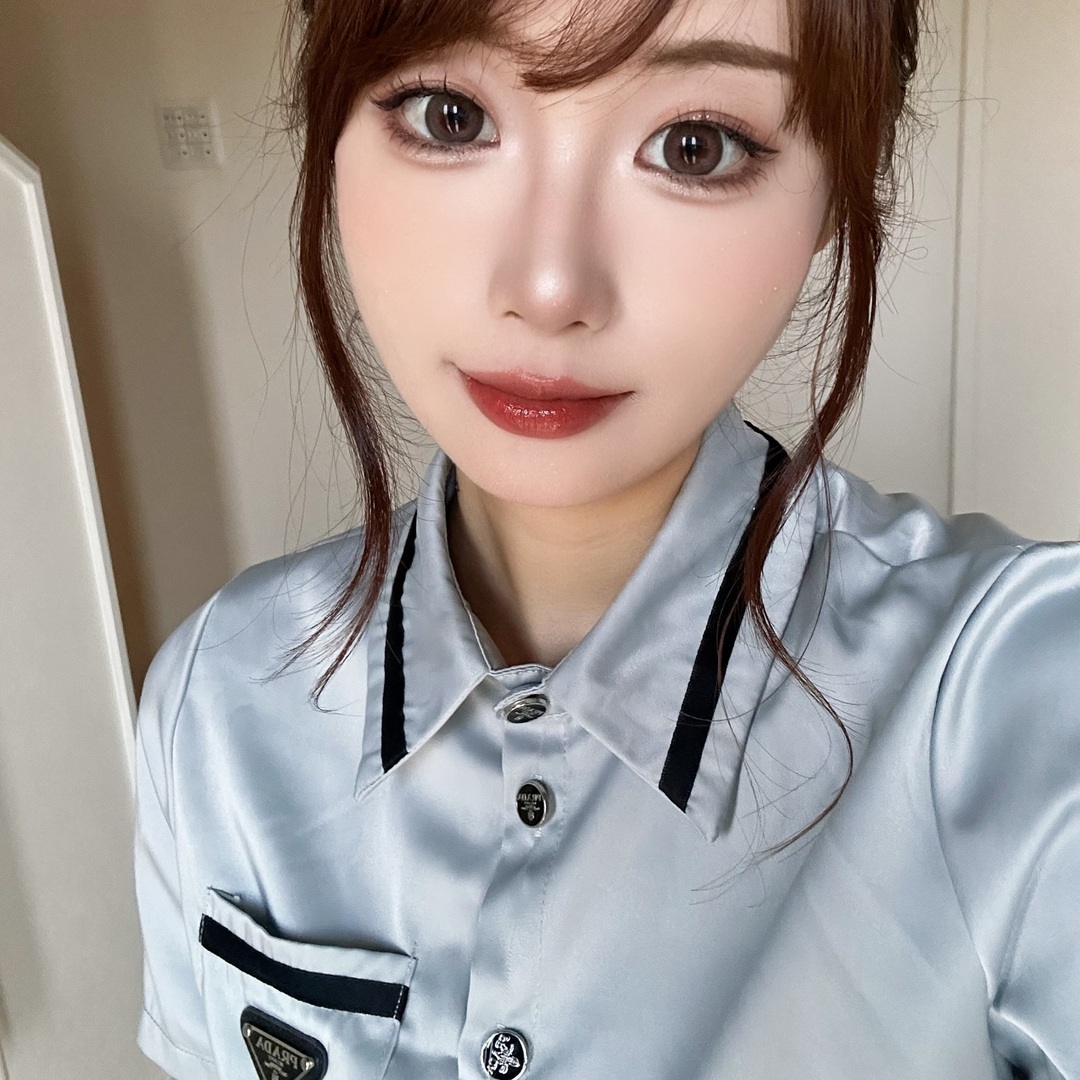 Thumb d7049ffa dc94 4b87 9454 bbd0b41e4822