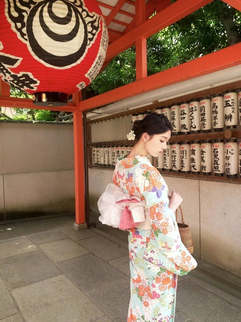 Thumb d9022b6d 798c 40ea a14b 8d389f35d30e