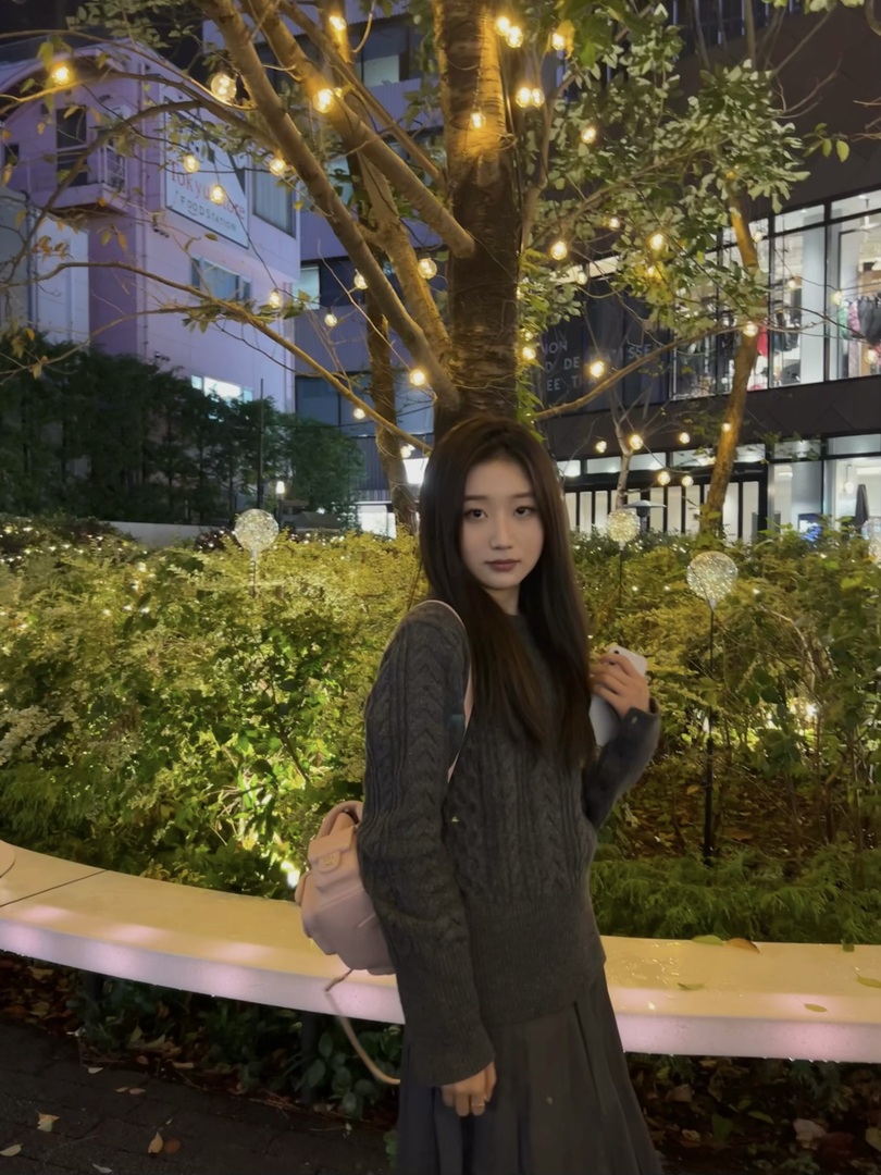 Thumb 2215d214 8e53 4273 ad5e ab380ebc4c4c